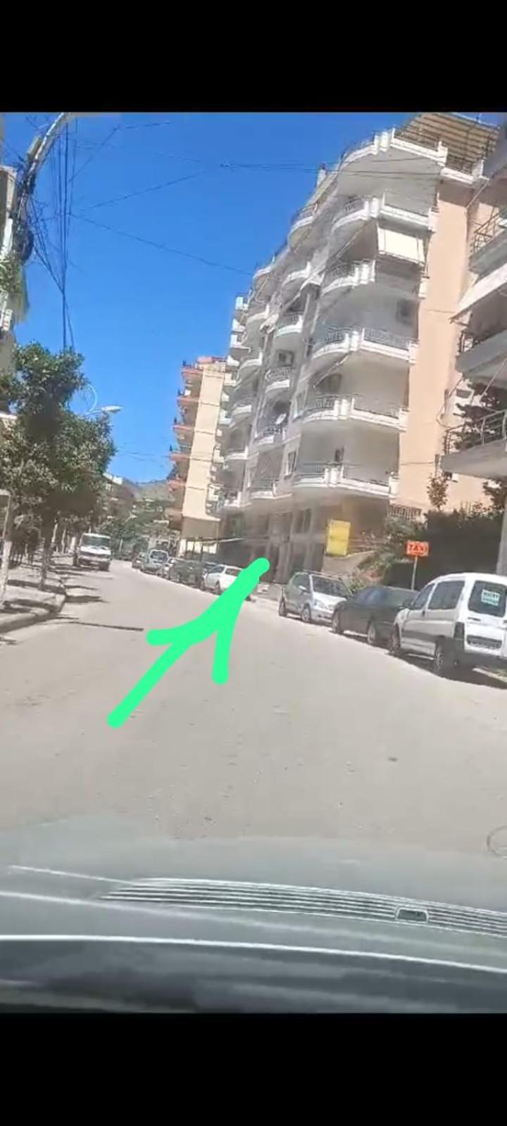 Sunny&Seaview Apartment Sarande Bagian luar foto